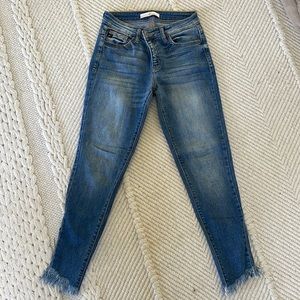 KanCan Boutique Bottom Ripped Jeans 26